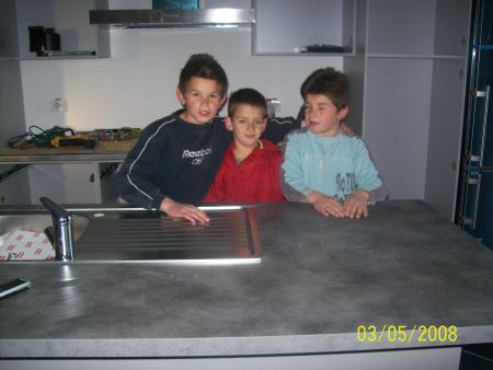 mon  frere  un copain et moi